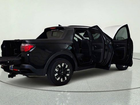 Used 2025 Hyundai Santa Cruz SEL AWD/4WD image 14