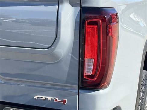 Used 2024 GMC Sierra 1500 AT4 w/ Technology Package image 7
