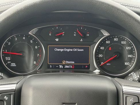 Used 2025 Chevrolet Blazer LT FWD image 15
