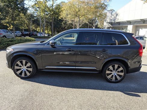 Certified 2024 Volvo XC90 T8 Plus w/ Protection Package Premier image 7