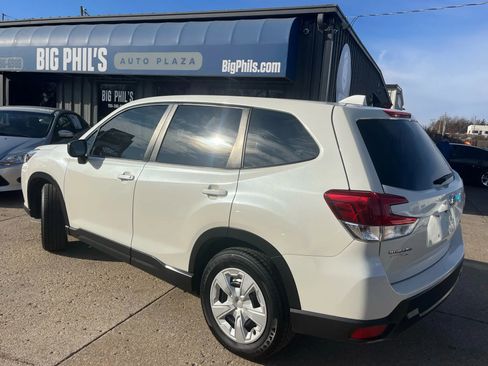 Used 2022 Subaru Forester image 4