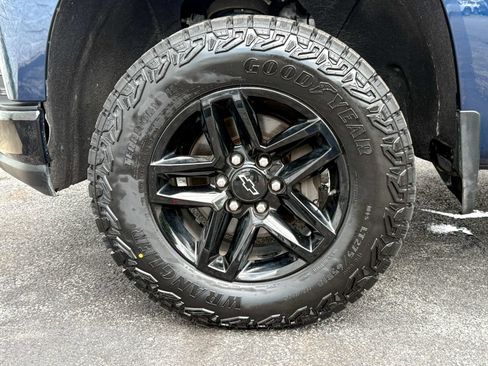 Certified 2021 Chevrolet Silverado 1500 LT Trail Boss w/ Convenience Package II AWD/4WD image 12