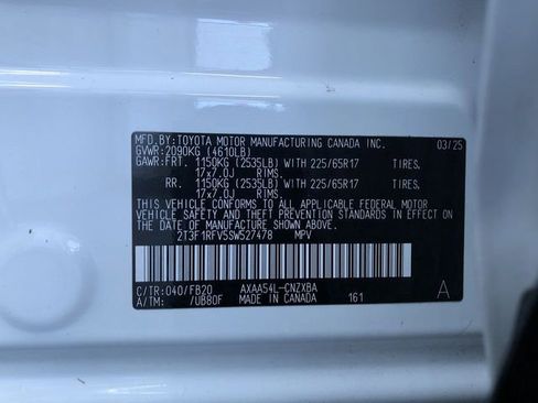 Certified 2025 Toyota RAV4 LE image 32