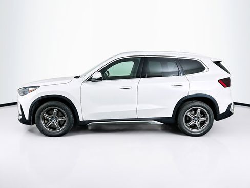Used 2025 BMW X1 xDrive28i AWD/4WD image 4