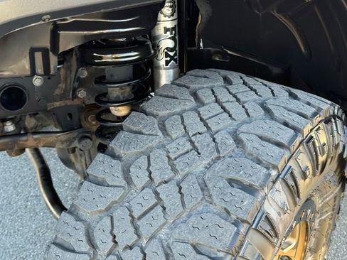 Used 2020 Jeep Wrangler Unlimited Sahara w/ Uconnect 4C Nav & Sound Group image 39