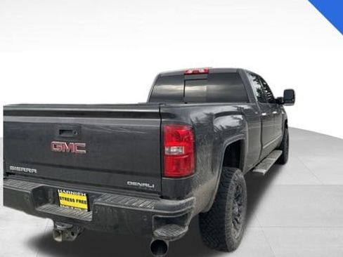 Used 2016 GMC Sierra 3500 Denali w/ Duramax Plus Package image 10