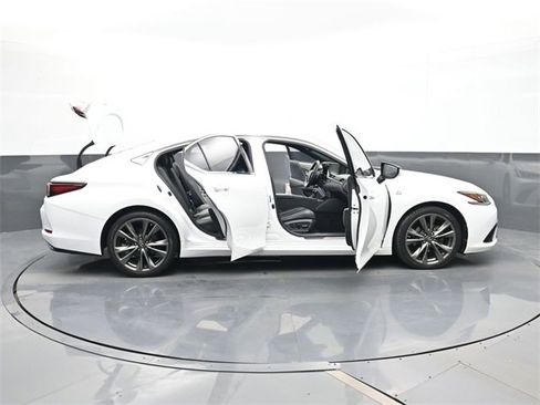 Used 2019 Lexus ES 350 F Sport image 31