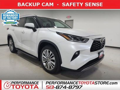 Used 2023 Toyota Highlander Platinum