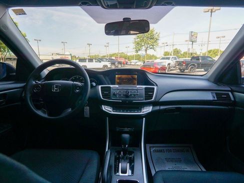 Used 2014 Honda Accord LX image 11