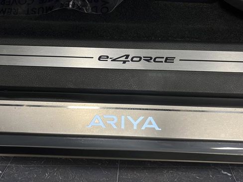 Used 2023 Nissan Ariya AWD/4WD image 40