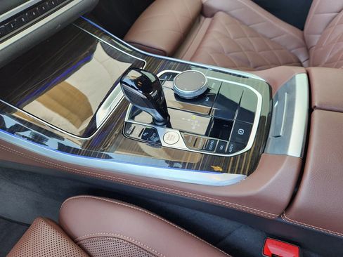 Used 2023 BMW X5 M50i w/ Climate Comfort Package image 20