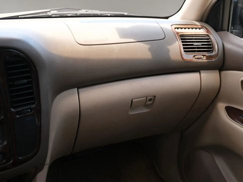 Used 2000 Toyota Land Cruiser image 30