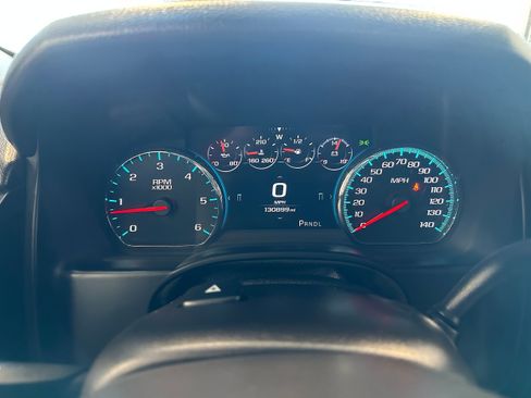 Used 2018 GMC Yukon XL Denali w/ Open Road Package AWD/4WD image 27