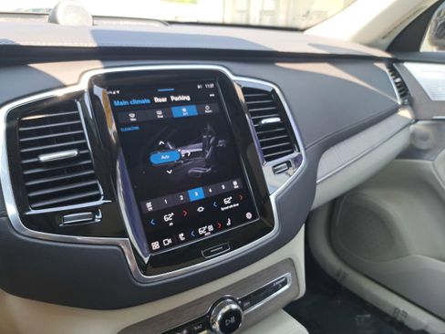 Used 2023 Volvo XC90 T8 Ultimate w/ Protection Package Premier image 11