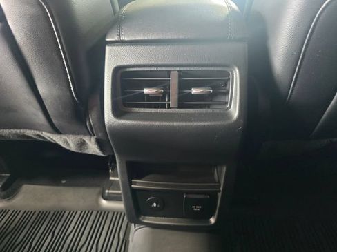 Used 2023 Ford Edge SEL w/ Convenience Package AWD/4WD image 22