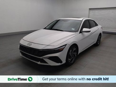 Used 2024 Hyundai Elantra SEL w/ Convenience Package FWD image 1