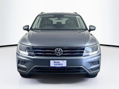 Used 2021 Volkswagen Tiguan SE AWD/4WD image 2