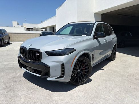 Used 2025 BMW X5 M60i w/ Climate Comfort Package AWD/4WD image 3
