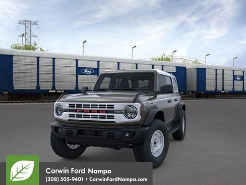 New 2026 Ford Bronco Heritage Edition image 3