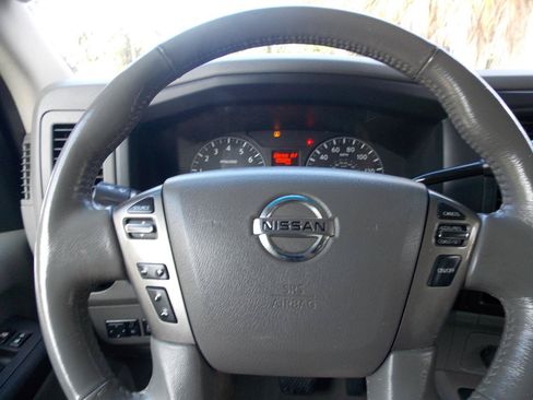 Used 2020 Nissan NV 3500 SL RWD image 11