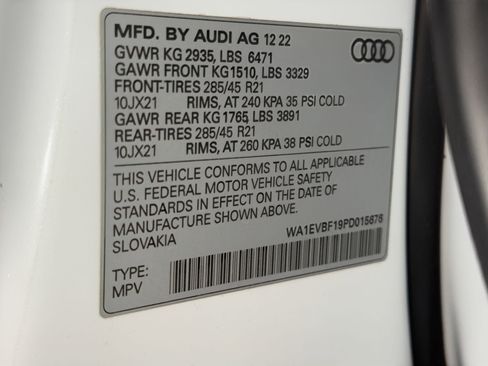 Certified 2023 Audi Q8 Premium Plus w/ Premium Plus Package image 27