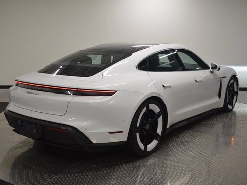 Used 2025 Porsche Taycan 4S AWD/4WD image 7