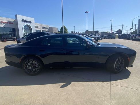 New 2026 Dodge Charger R/T image 37