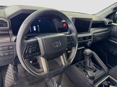 Certified 2025 Toyota 4Runner TRD Sport image 9