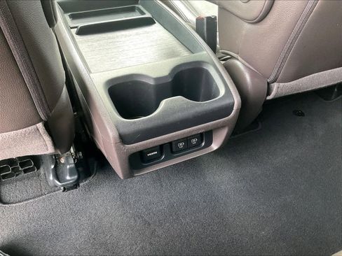 Used 2018 Honda Odyssey EX-L image 29