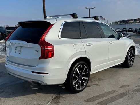 Used 2020 Volvo XC90 T6 Momentum w/ Protection Package Premier image 7