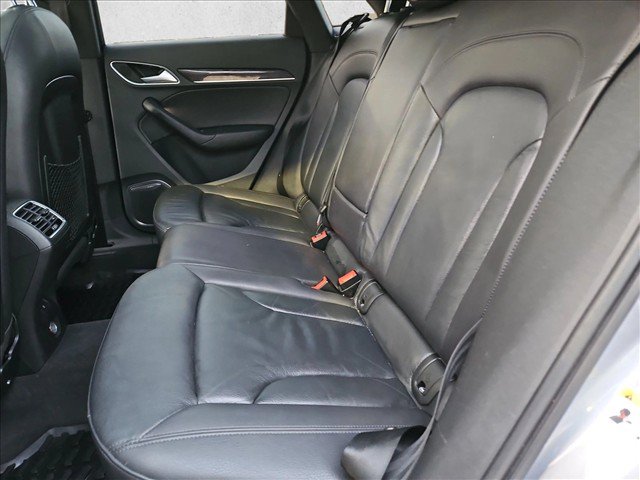 Used 2016 Audi Q3 2.0T Prestige AWD/4WD image 20