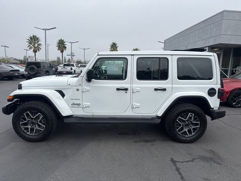 Certified 2024 Jeep Wrangler Sahara w/ Technology Group image 4