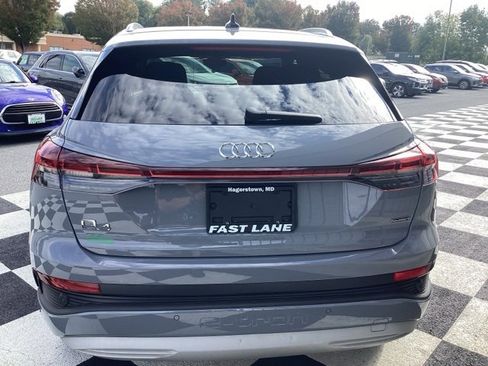 Used 2022 Audi Q4 e-tron Premium w/ Convenience Package image 7