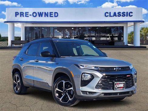 Used 2023 Chevrolet TrailBlazer RS image 1