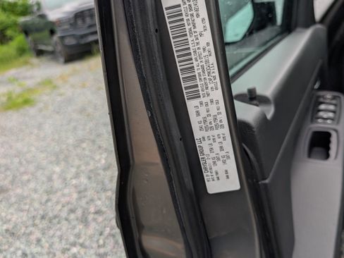 Used 2012 Jeep Liberty Sport w/ Popular Equipment Group AWD/4WD image 15