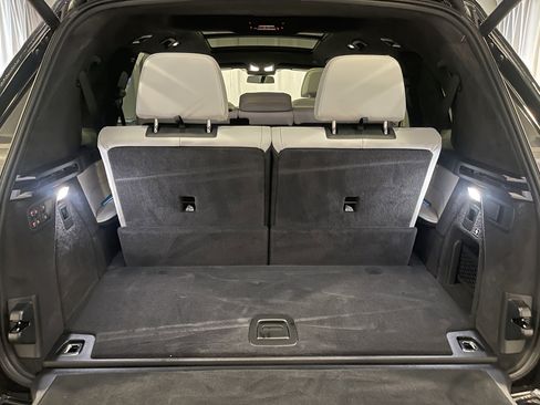 Used 2026 BMW X7 xDrive40i w/ Premium Package AWD/4WD image 27