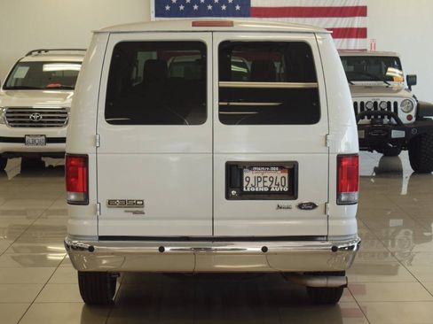 Used 2014 Ford E-350 and Econoline 350 XLT RWD image 31