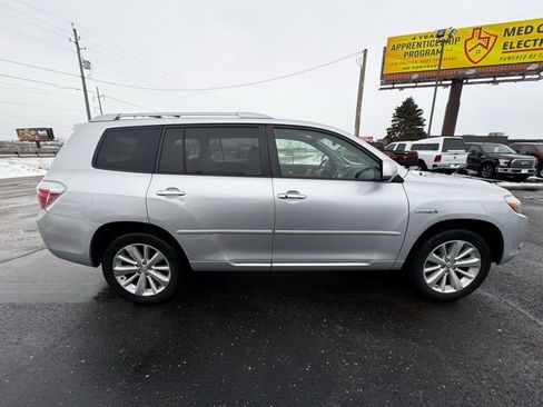 Used 2010 Toyota Highlander Limited image 38