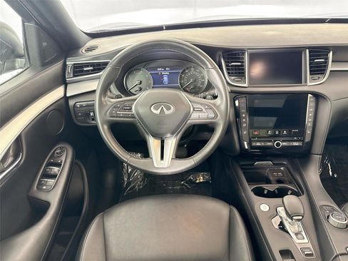 Used 2021 INFINITI QX50 Luxe w/ Appearance Package AWD/4WD image 31