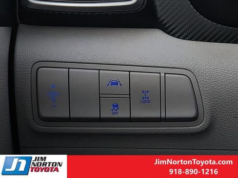 Used 2019 Hyundai Tucson SE image 23