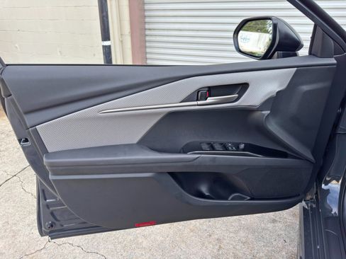 Used 2026 Toyota Camry SE FWD image 37