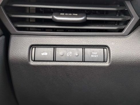 Used 2025 Nissan Altima 2.5 SV FWD image 20