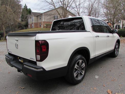 Used 2018 Honda Ridgeline RTL-E image 5