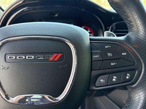 Used 2022 Dodge Durango GT image 40
