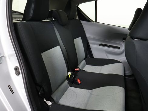 Used 2012 Toyota Prius C image 18