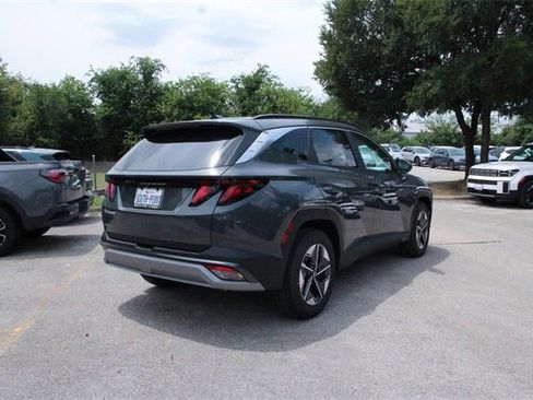 Used 2026 Hyundai Tucson SEL image 4