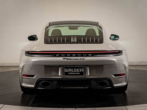 New 2026 Porsche 911 Carrera 4S image 7