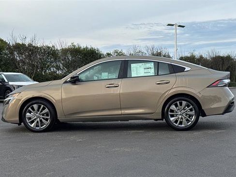 New 2026 Nissan Sentra SL w/ Floor Mat Package image 7