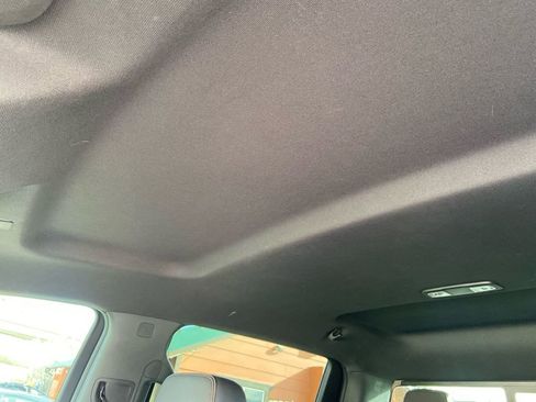 Used 2020 Chevrolet Silverado 3500 High Country image 30