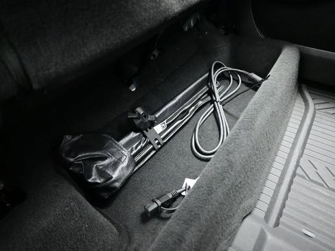 Used 2025 Chevrolet Silverado 1500 LT Trail Boss w/ Convenience Package II image 39